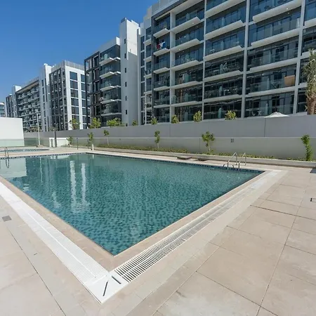 Elegant Studio Room Near Business Bay Modern Comfort With Balcony Views Dubai Exterior photo